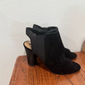 Tahari Black Suede Slingback Peep-Toe Block Heels